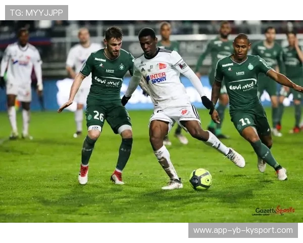 亚眠备战期未能善始善终，球队状态迷离，亚眠对梅斯的比分预测